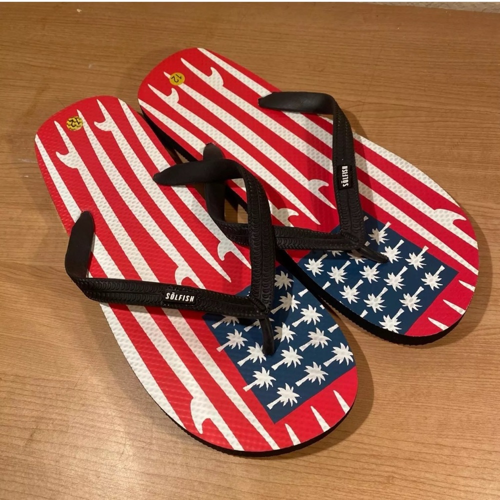 American Flag Men's Flip Flops Thong Sandals Red White Blue NWT ( solfish )